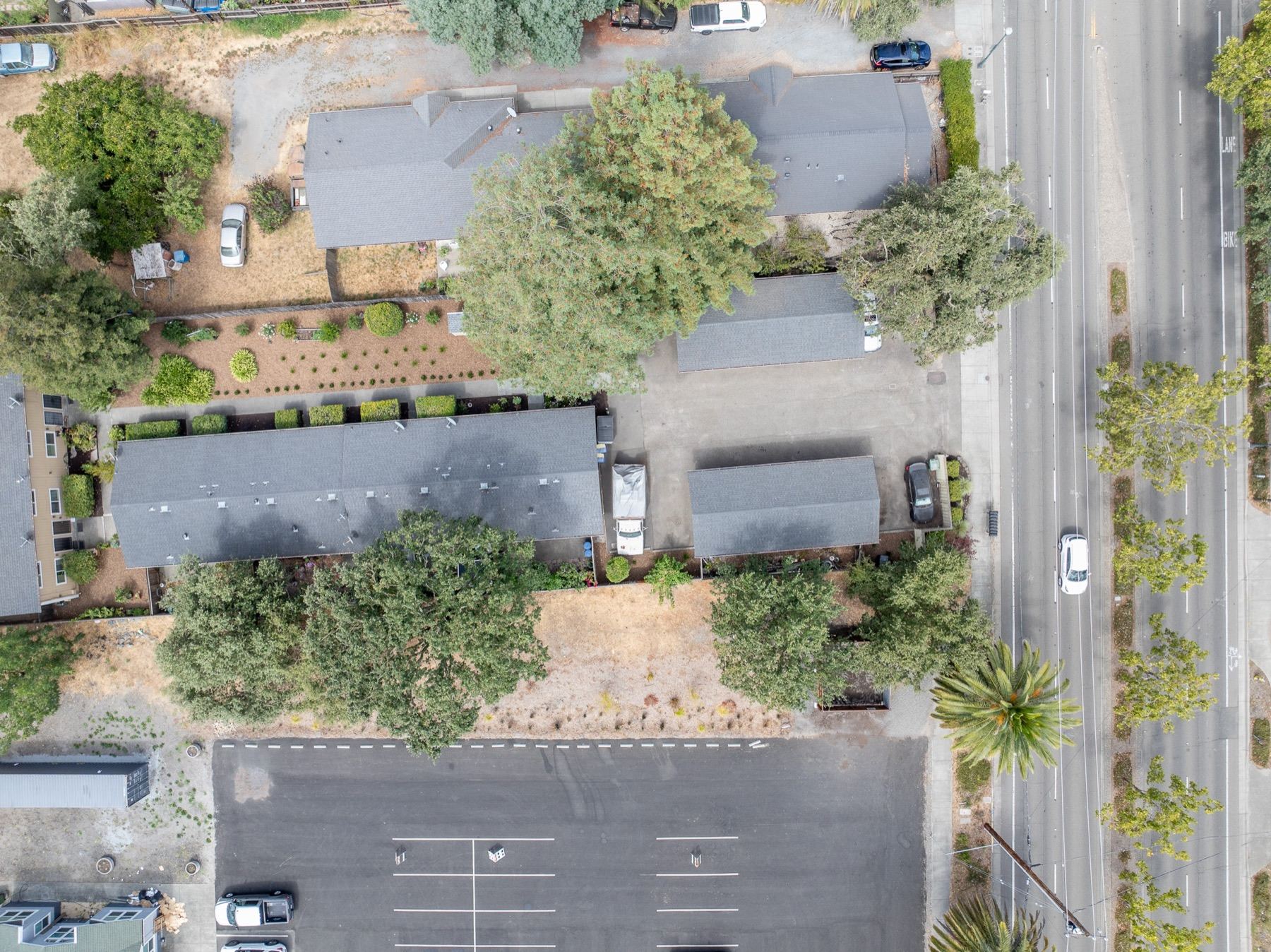 8585 Old Redwood Hwy photo 5
